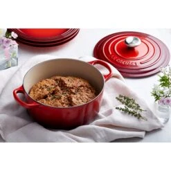 Le Creuset Cocotte Fonte Rond 26 Cm Cerise -Cuisine Appareils Magasin 213184 3 3 Cocotte fonte rond 26 cm cerise Le Creuset