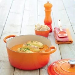 Le Creuset Cocotte Fonte Rond 26 Cm Volcanique -Cuisine Appareils Magasin 213185 2 3 Cocotte fonte rond 26 cm volcanique Le Creuset