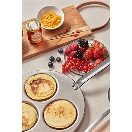 De Buyer Poêle Trois Blinis Tôle De Fer Blanc Mineral B Element 27 Cm 4 De Buyer Poêle Trois Blinis Tôle De Fer Blanc Mineral B Element 27 Cm – Image 2