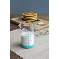 Verre Doseur En Verre Avec Silicone 200 Ml -Cuisine Appareils Magasin 620022 2 4 Verre doseur en verre avec silicone 200 ml Pebbly