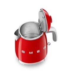 Smeg Mini Bouilloire 0,8 L 1400 W KLF05RDEU Rouge -Cuisine Appareils Magasin 702029 3 2 Mini bouilloire 0 8 L 1400 W KLF05RDEU rouge Smeg