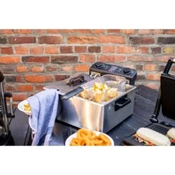 LIVOO Friteuse Double 2 X 3 L Inox DOC217 -Cuisine Appareils Magasin 758001 4 2 Friteuse double 2 x 3 L inox DOC217 Livoo