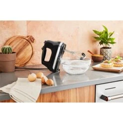 KitchenAid Batteur à Main électrique 6 Vitesses 60 W Noir Onyx 5KHM6118EOB -Cuisine Appareils Magasin 760355 4 2 Batteur a main electrique 6 vitesses 60 W noir onyx 5KHM6118EOB Kitchenaid