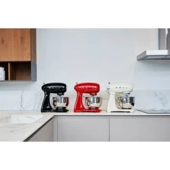 Smeg Robot Pâtissier 4,8 L 800 W SMF03RDEU Rouge 7 Smeg Robot Pâtissier 4,8 L 800 W SMF03RDEU Rouge -Cuisine Appareils Magasin 761070 2 1 Robot patissier 4 8 L 800 W SMF03RDEU rouge Smeg