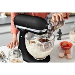 KitchenAid Robot Pâtissier Artisan à Tête Inclinable 4,8 L 300 W Noir Truffe 5KSM175PSEBK -Cuisine Appareils Magasin 761090 2 2 Robot patissier Artisan a tete inclinable 4 8 L 300 W noir truffe 5KSM175PSEBK Kitchenaid