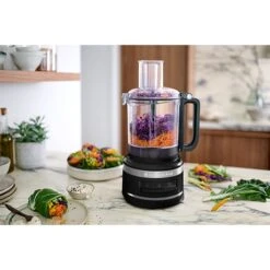 KitchenAid Robot Multifonctions 2,1 L 250 W Noir Onyx 5KFP0921EOB 8 KitchenAid Robot Multifonctions 2,1 L 250 W Noir Onyx 5KFP0921EOB -Cuisine Appareils Magasin 761102 2 1 Robot multifonctions 2 1 L 250 W noir onyx 5KFP0921EOB Kitchenaid