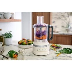 KitchenAid Robot Multifonctions 2,1 L 250 W Crème 5KFP0921EBM -Cuisine Appareils Magasin 761103 3 2 Robot multifonctions 2 1 L 250 W creme 5KFP0921EBM Kitchenaid