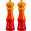 Le Creuset Set Moulins à Poivre Et à Sel Volcanique -Cuisine Appareils Magasin 889006 0 1 Set moulins a poivre et a sel Volcanique Le Creuset